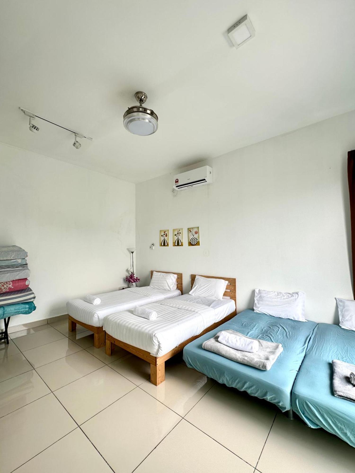 Fun 6rm 12 To 22 Pax Wifi Netflix Bbq Steamboat Games Water Park Villa