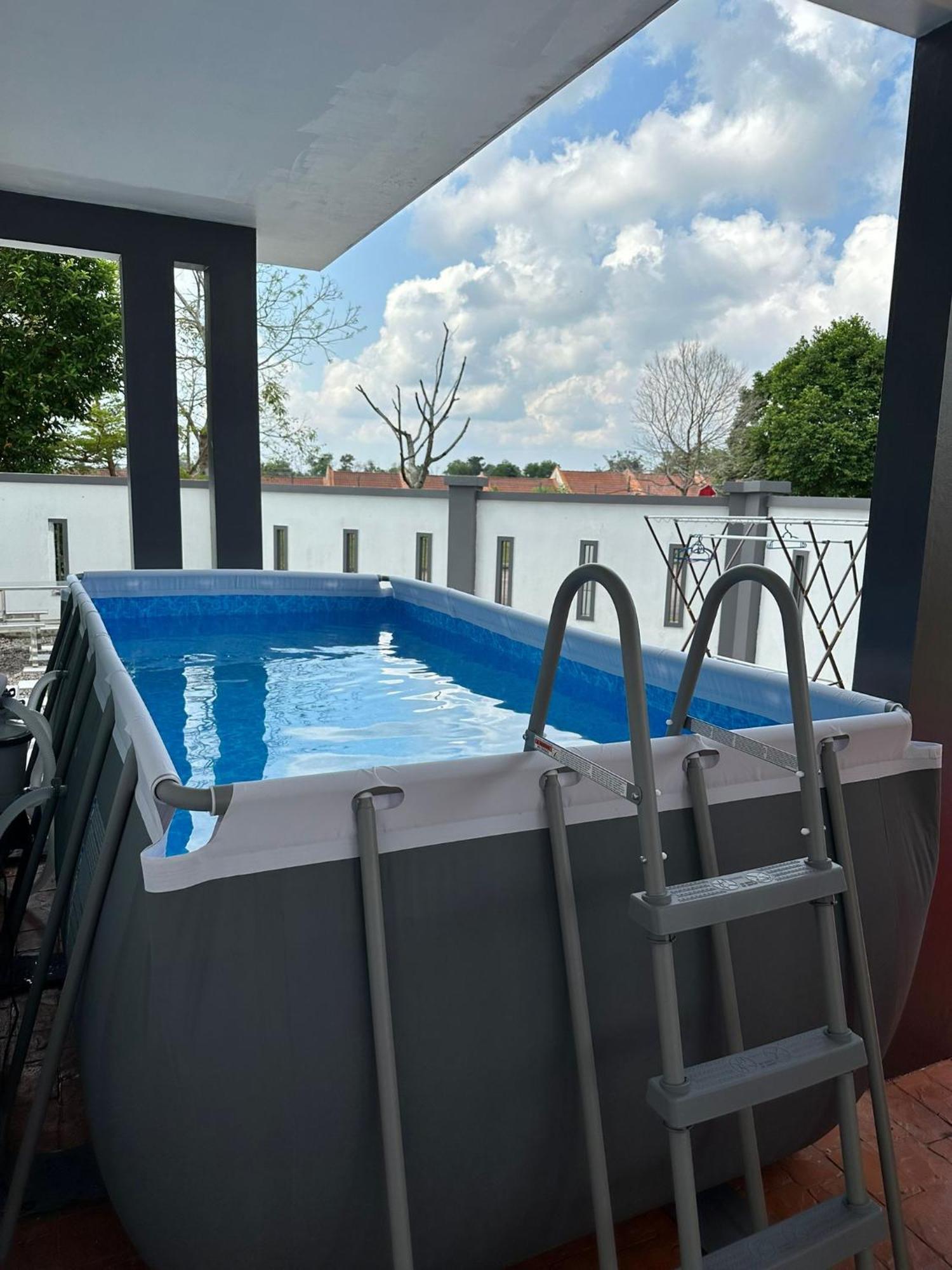 Villa Fun 6rm 12 To 22 Pax Wifi Netflix Bbq Steamboat Games Water Park